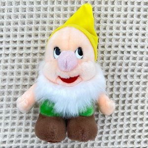 Vintage Disneyland Snow White happy dwarf plush stuffie